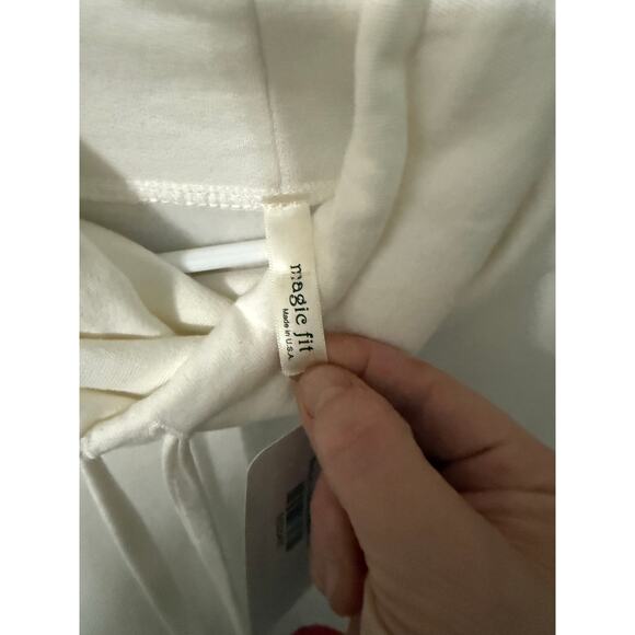 Sweatshirt Cowl Neck Size Medium NWT - Picture 4 of 4